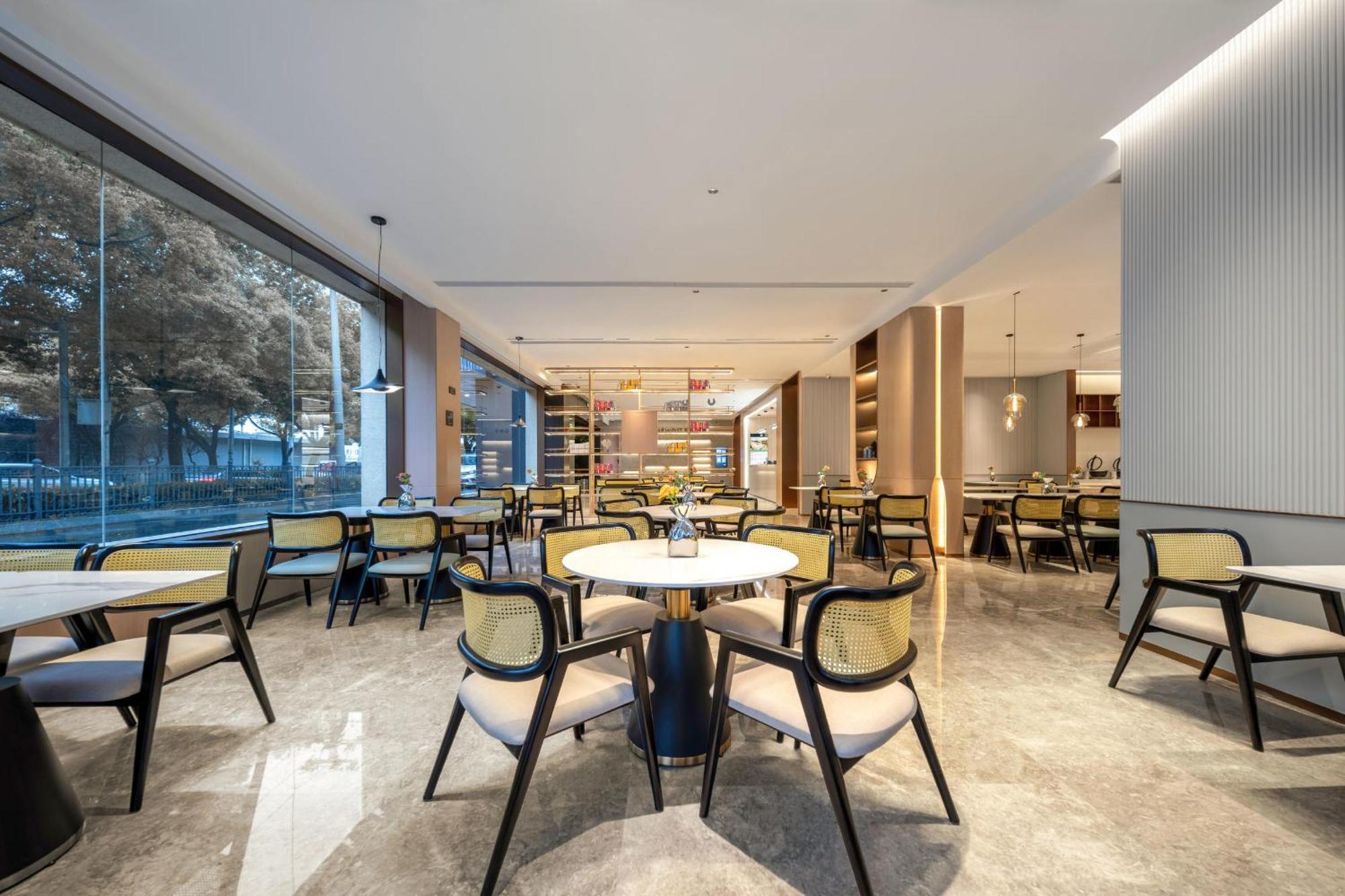 Atour Hotel Shanghai Hongqiao Xinzhuang Business District ภายนอก รูปภาพ